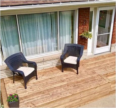 Choosing materials for your new or repaired deck 